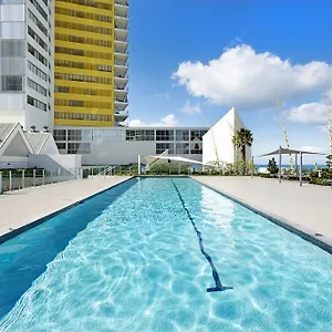 Ultiqa Air On Broadbeach 4*, Gold Coast Australia